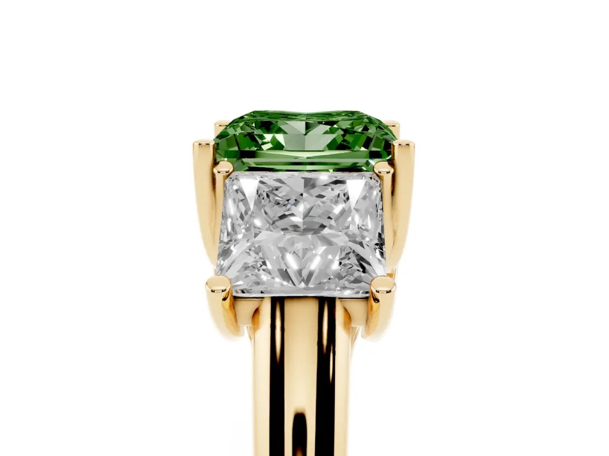 Fancy Green Three-Stone Princess Cut Diamond Engagement Ring with Prong Setting Yellow gold