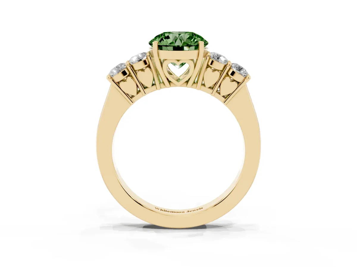 Fancy Green Round Cut Cut Diamond Five-Stone Prong Set White Gold Ring Yellow gold