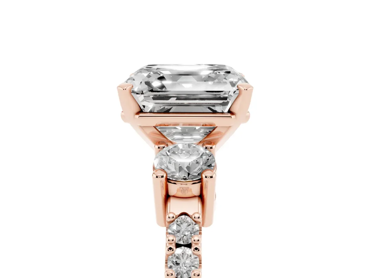 Asscher Cut Three-Stone Diamond Pavé Band with Prong Setting Rose gold