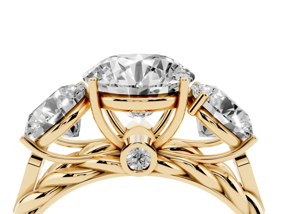 Three-Stone Round Cut Diamond Braided Band Ring with Four-Prong Setting Yellow gold