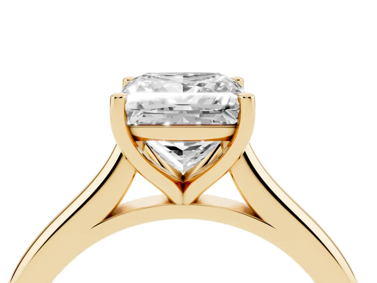 Princess Cut Cut Solitaire Ring with Cathedral Band and Four-Prong Setting Yellow gold