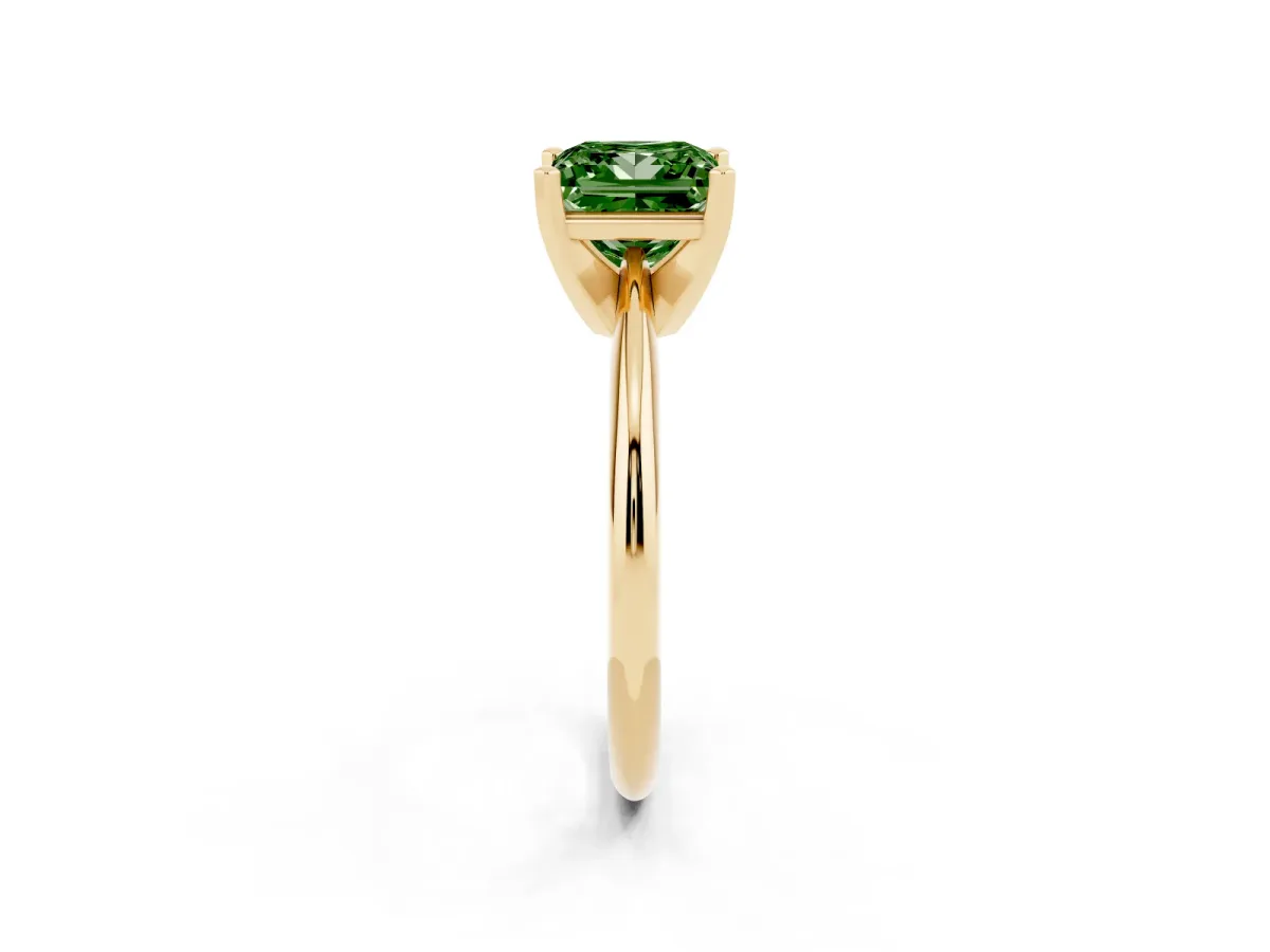 Fancy Green Princess Cut Cut Solitaire Ring with Four-Prong Setting on a Classic Band Yellow gold