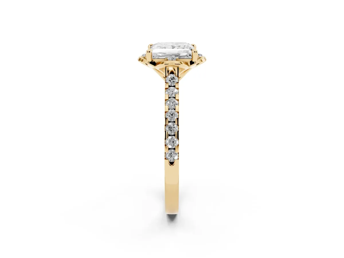 Princess Cut Diamond Ring with Pavé Band and Floral Prong Setting Yellow gold