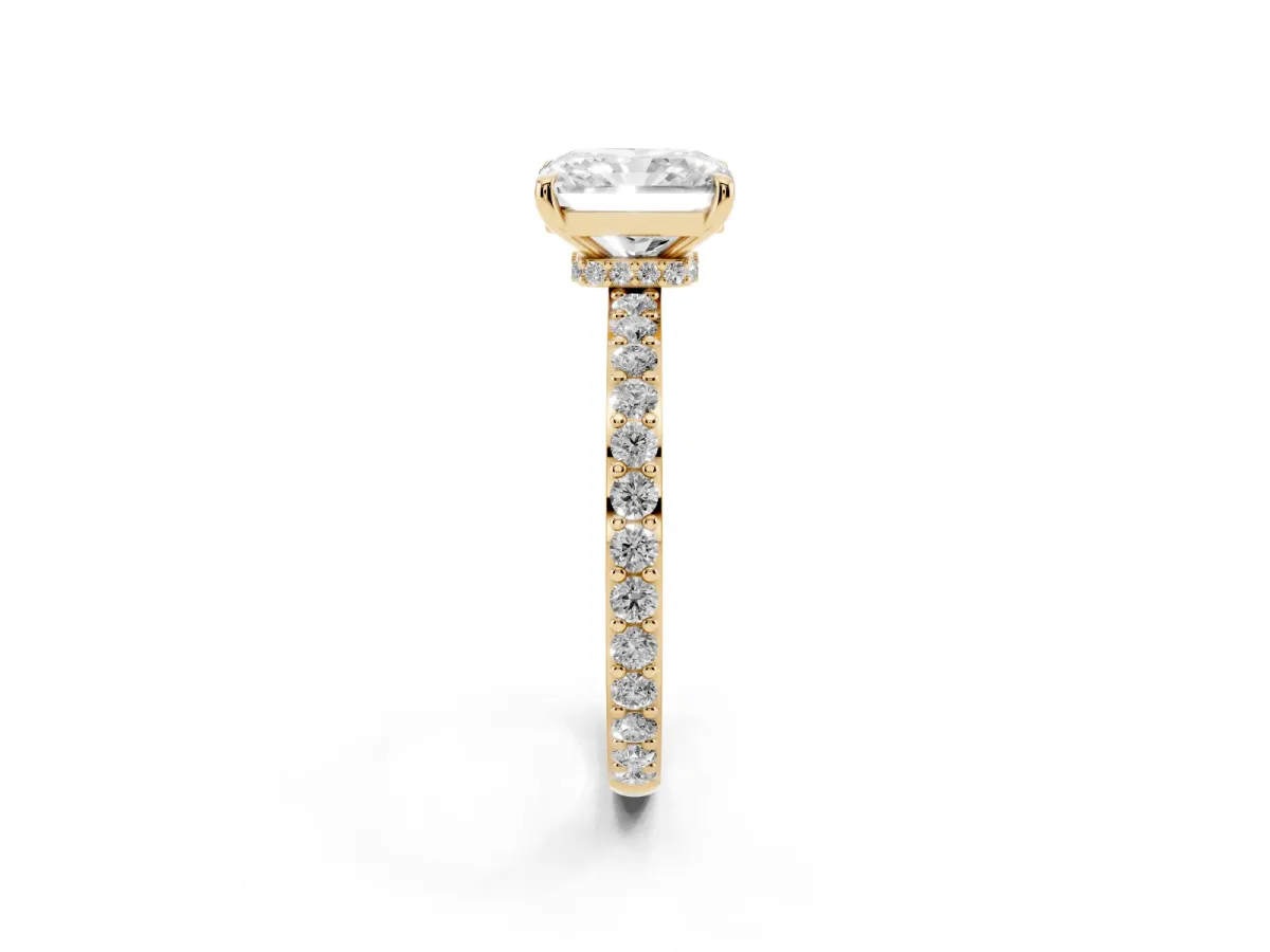 Radiant Cut Diamond Pavé Engagement Ring with Round Accents and Prong Setting Yellow gold