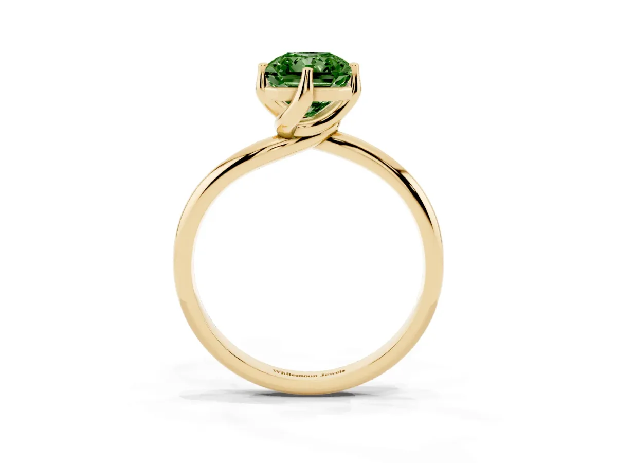 Fancy Green Radiant Cut Diamond Solitaire Engagement Ring with Four-Prong Setting and Classic Band Yellow gold