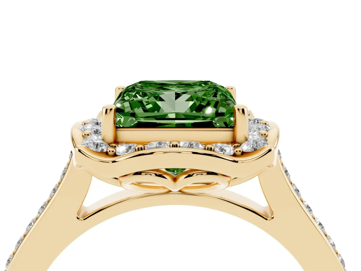 Fancy Green Princess Cut Halo Round Diamond Pave Band with Four-Prong Setting Yellow gold