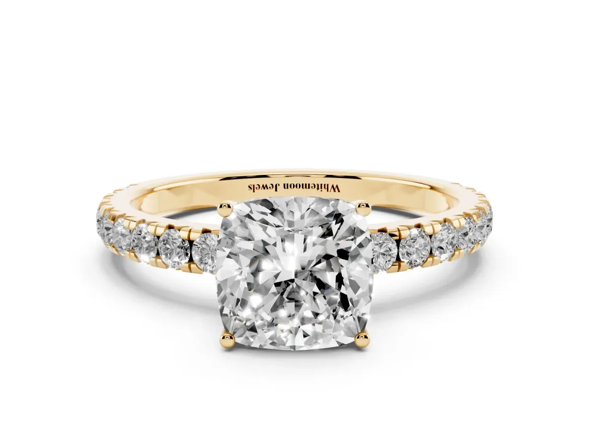 Cushion Cut Diamond Pavé Solitaire Engagement Ring with Four-Prong Setting Yellow gold