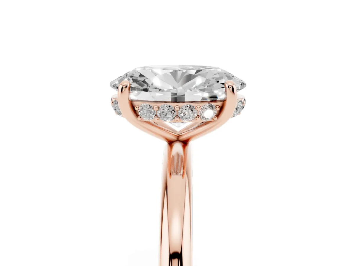 Oval Cut Solitaire Diamond Ring with a Classic Band and Four-Prong Setting Rose gold