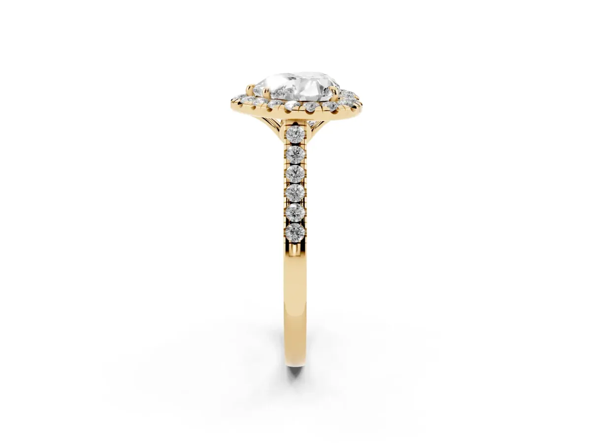 Heart Cut Halo Pavé Diamond Engagement Ring with Four-Prong Setting Yellow gold