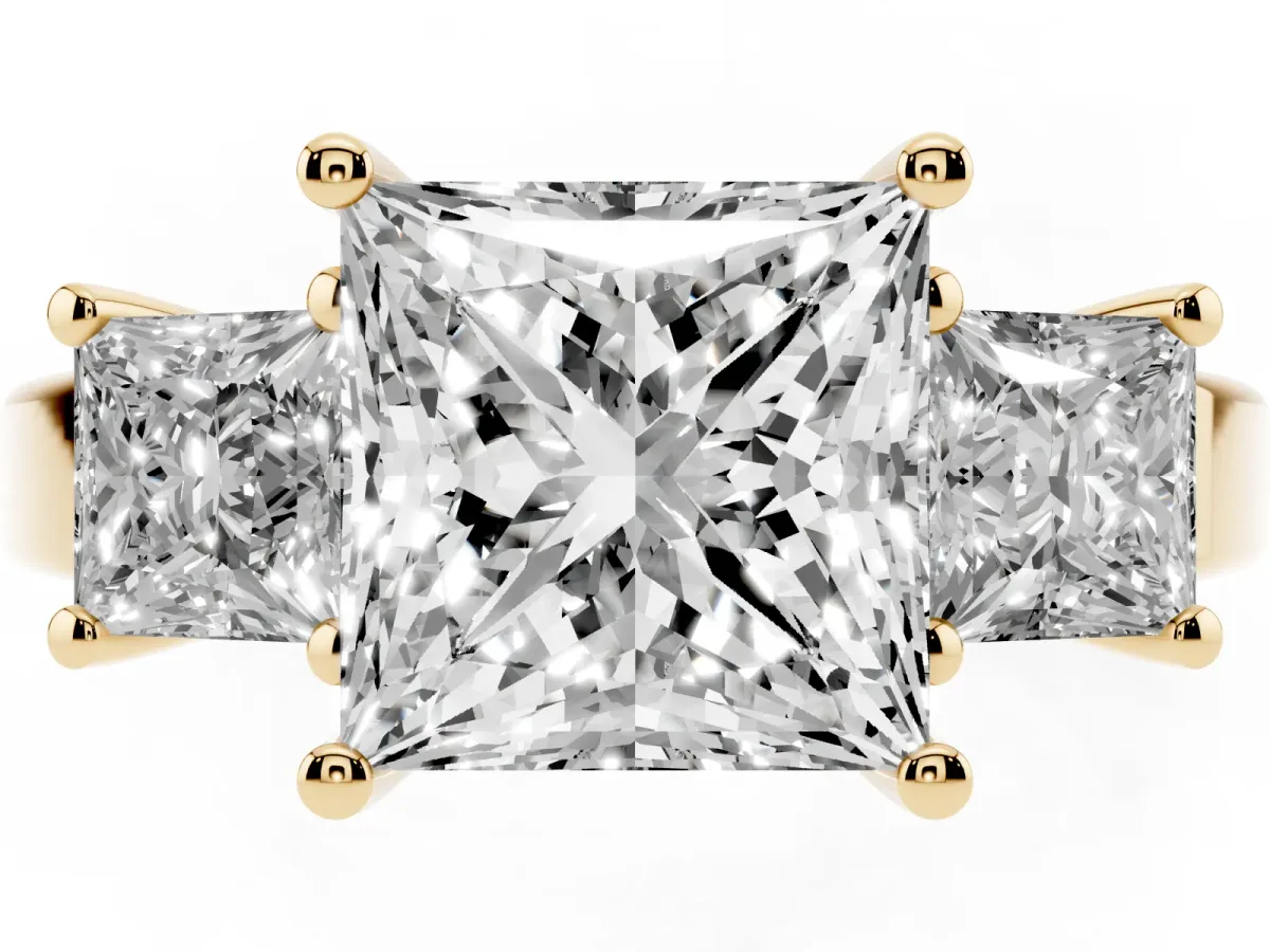 Three-Stone Princess Cut Cut Solitaire Ring with Prong Setting Yellow gold