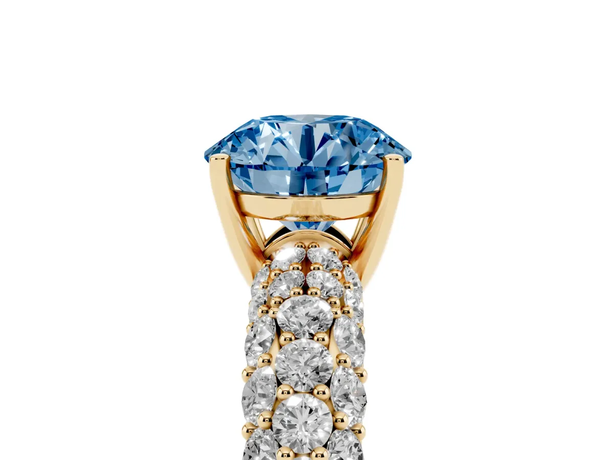 Fancy Blue Round Cut Diamond Pavé Band Solitaire Ring with Four-Prong Setting Yellow gold