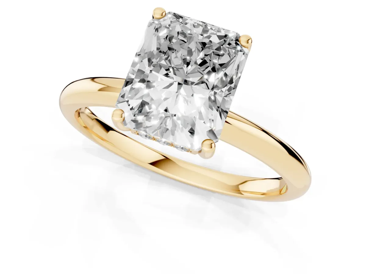Radiant Cut Cut Solitaire Engagement Ring with Four-Prong Setting and Classic Band Yellow gold