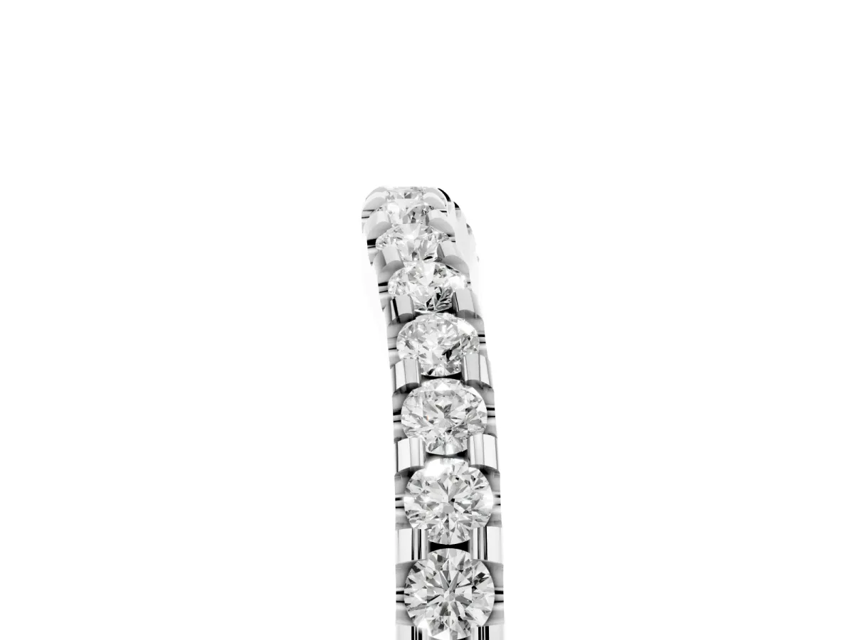 Round Diamond Pavé Curved Wedding Band White gold