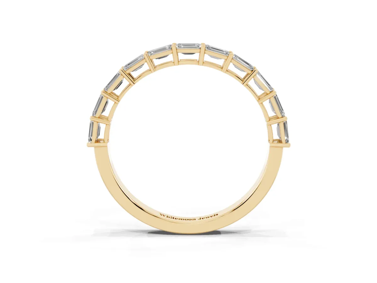 Emerald Cut Diamond Single Row Wedding Band Yellow gold