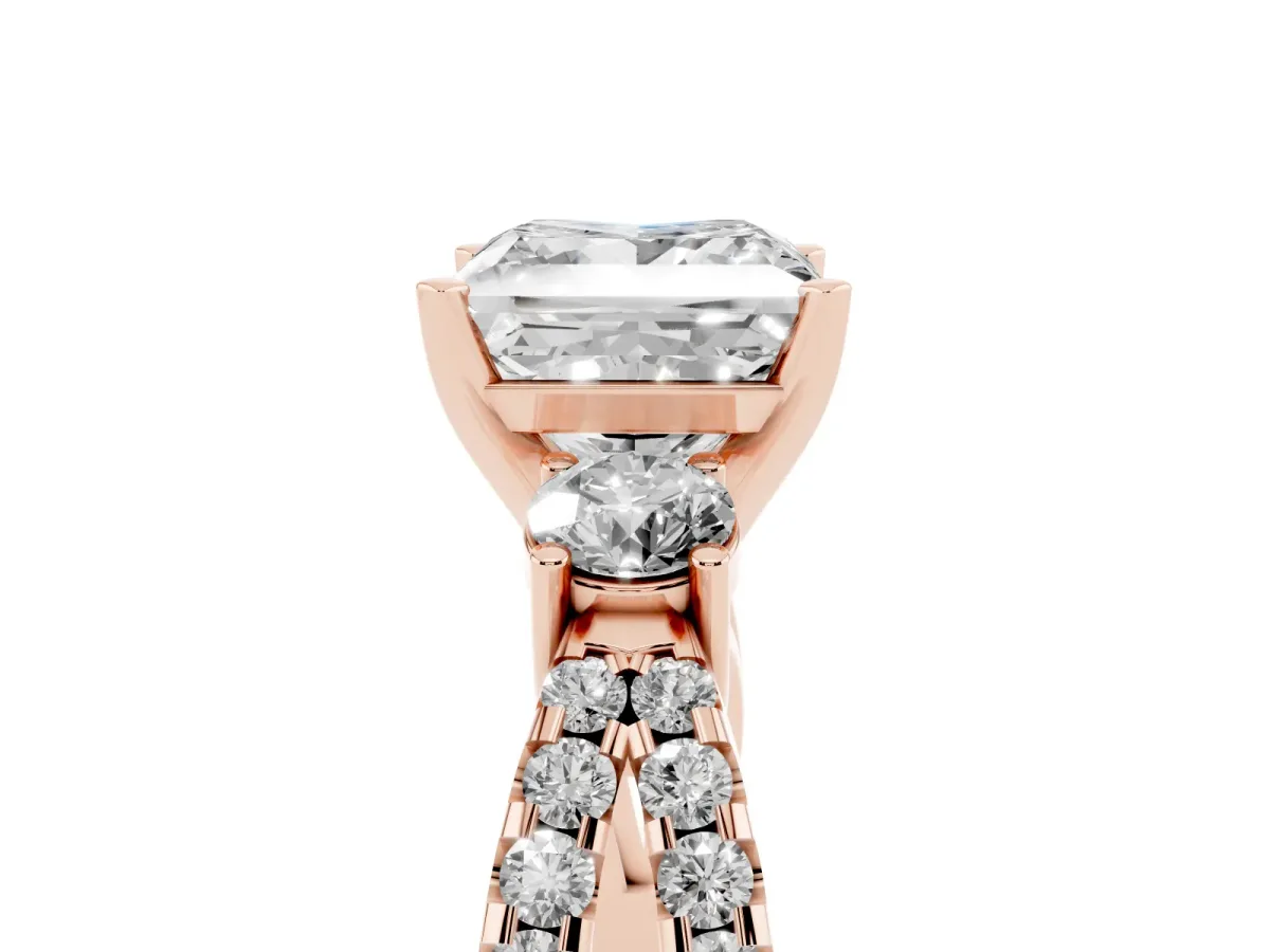 Princess Cut Diamond Three-Stone Ring with Pavé Split Shank and Four-Prong Setting Rose gold