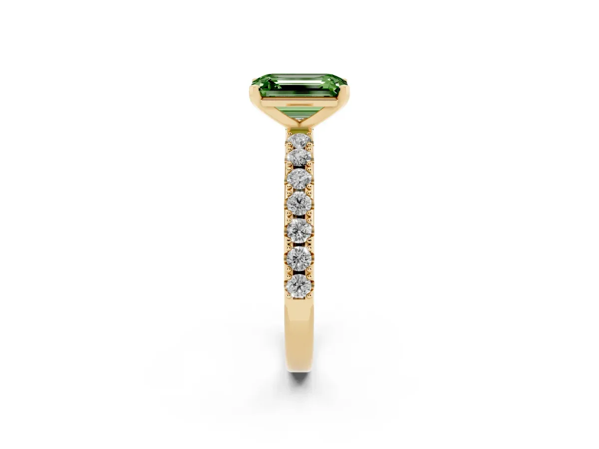 Fancy Green Emerald Cut Diamond Solitaire Pavé Band with Four-Prong Setting Yellow gold