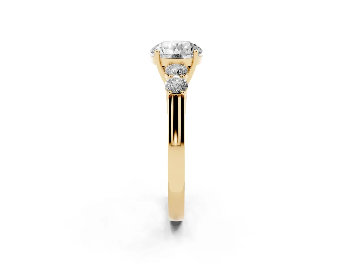 Round Cut Cut Diamond Five-Stone Prong Set White Gold Ring Yellow gold