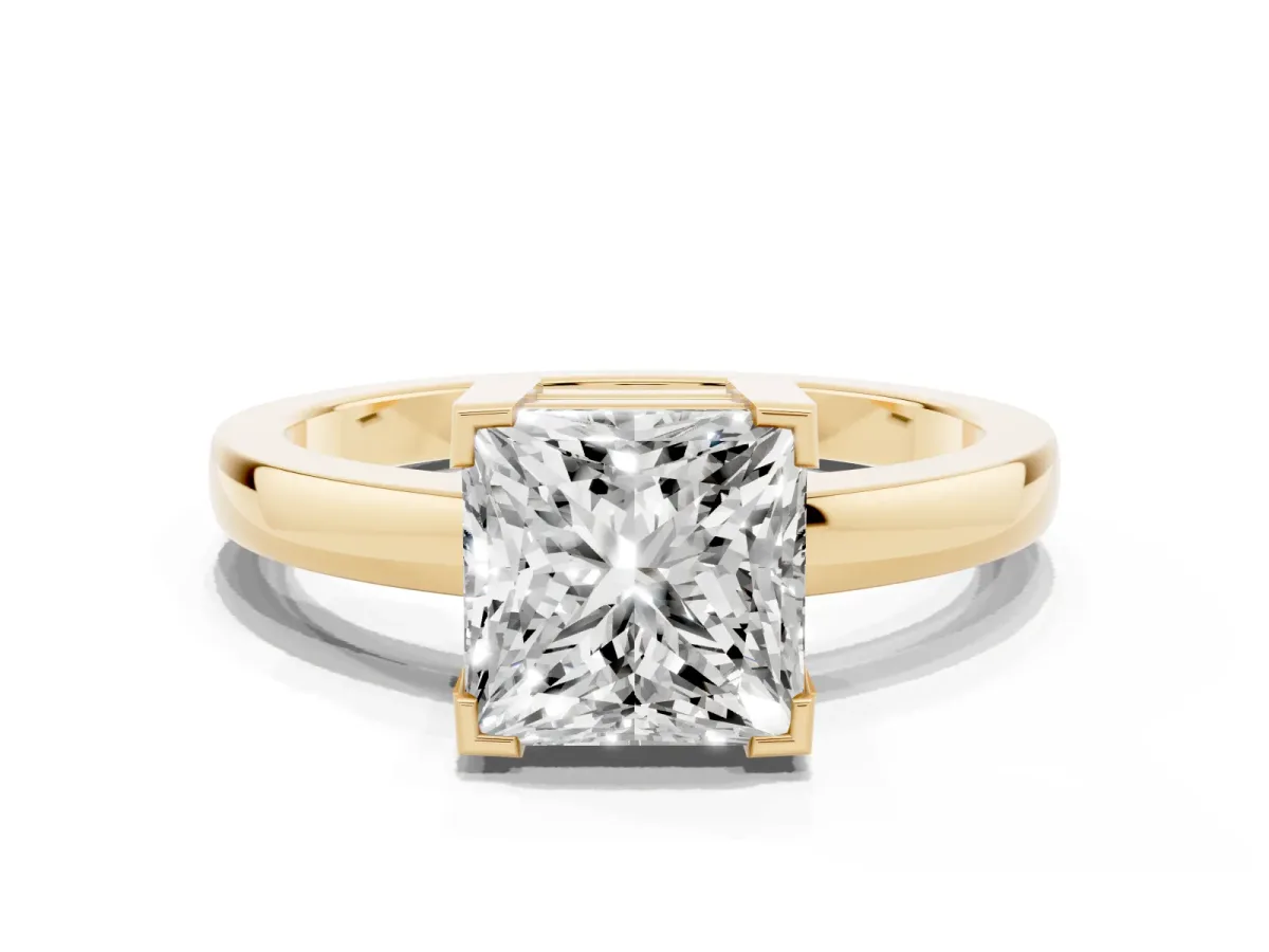 Princess Cut Cut Solitaire Ring with Four-Prong Setting and Classic Band Yellow gold