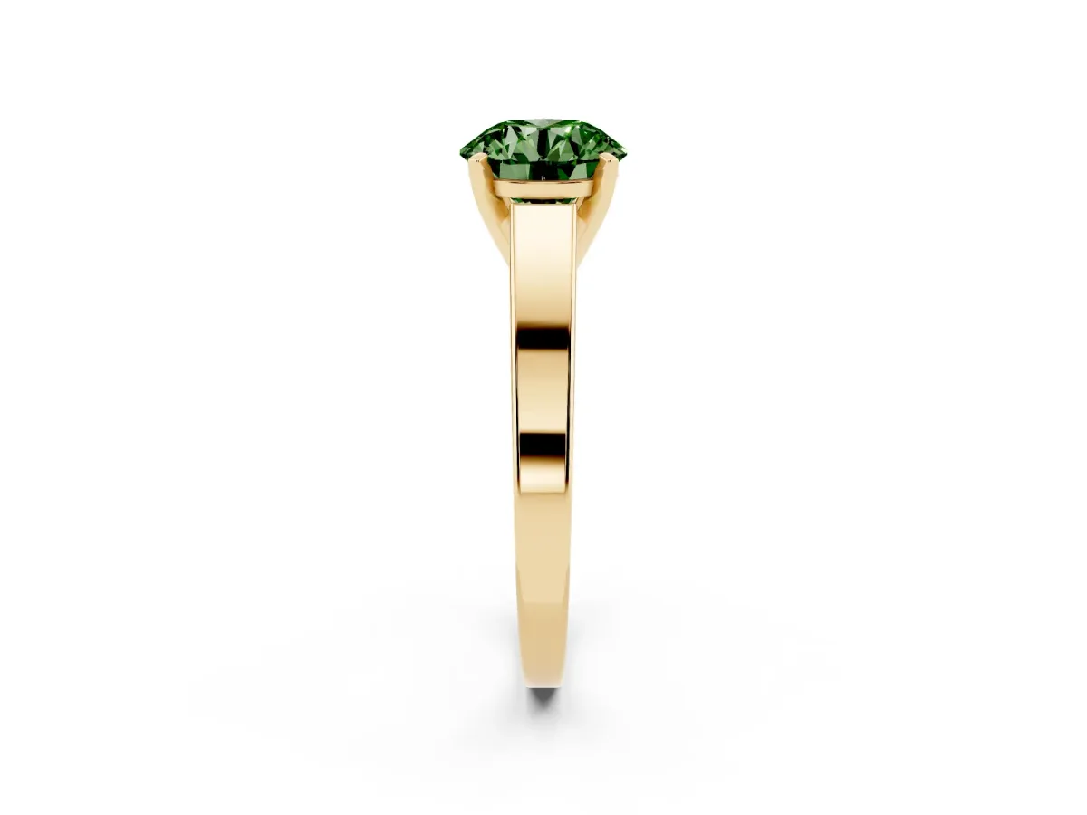 Fancy Green Round Cut Solitaire Engagement Ring with Four-Prong Setting and Tapered Band Yellow gold