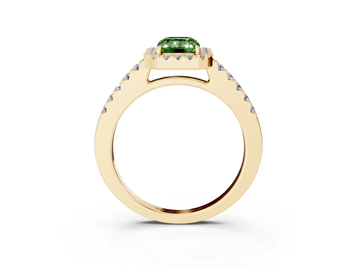 Fancy Green Emerald Cut Halo Diamond Pavé Solitaire Ring Yellow gold