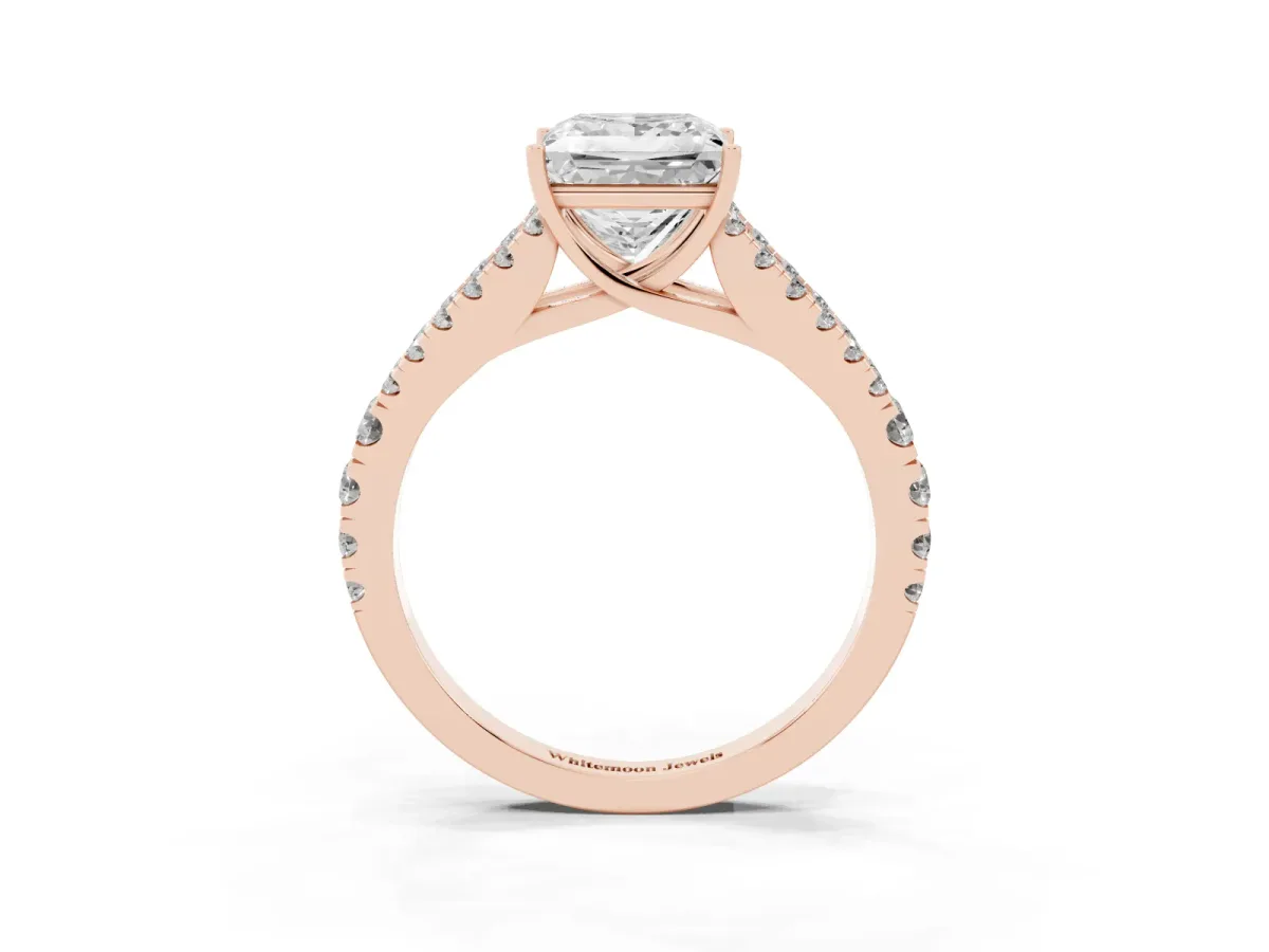 Princess Cut Diamond Split Shank Engagement Ring with Round Pavé and Prong Setting Rose gold