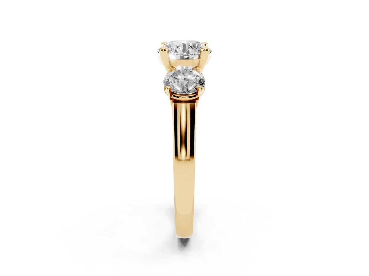 Three-Stone Round Cut Brilliant Diamond Trellis Ring with Comfort Fit Band Yellow gold