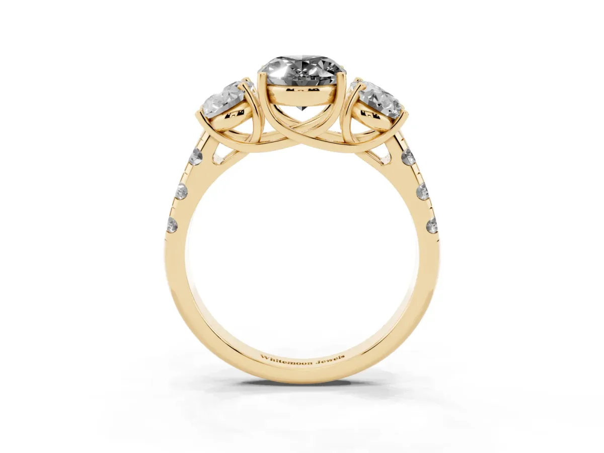 Fancy Black Three-Stone Oval Cut Diamond Pavé Band with Prong Setting Yellow gold