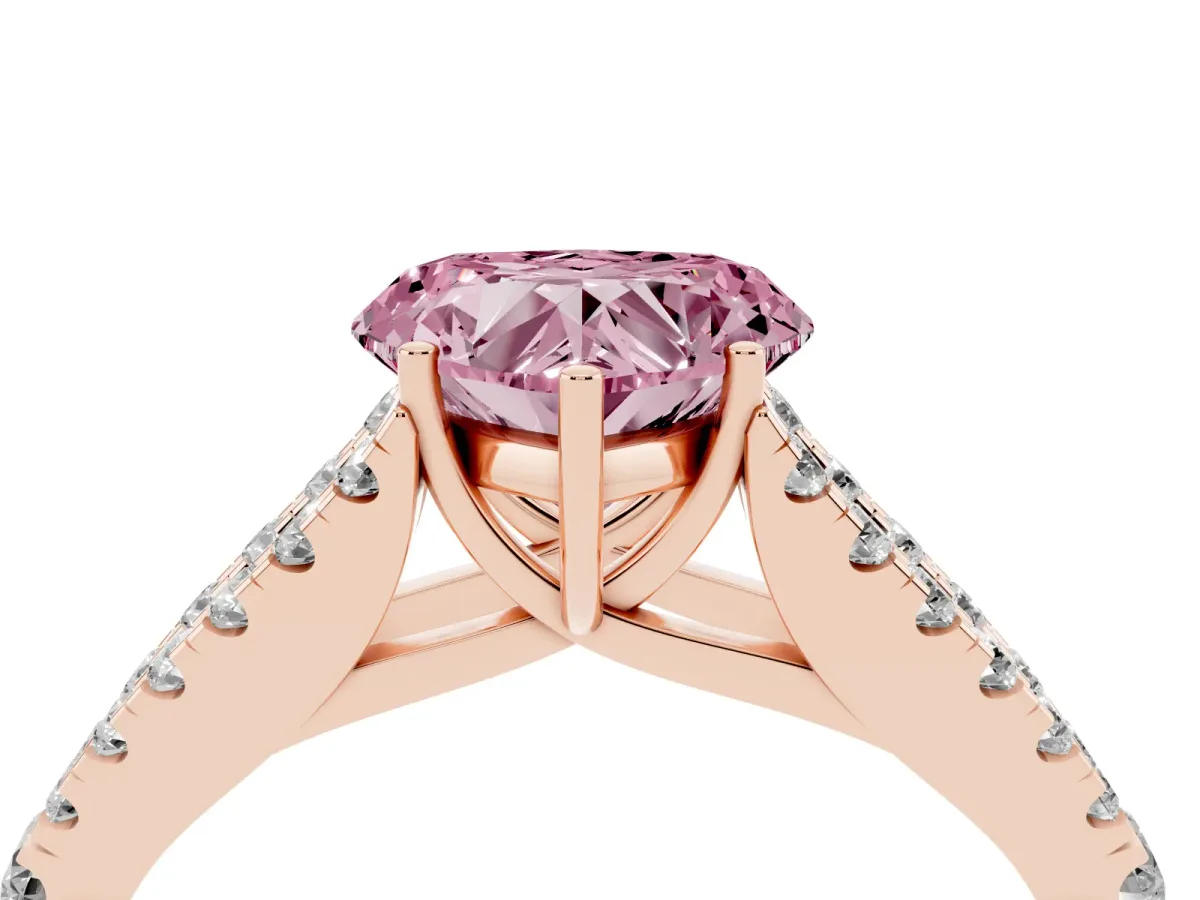Fancy Pink Heart Cut Diamond Split Shank Pavé Engagement Ring with Four-Prong Setting Rose gold