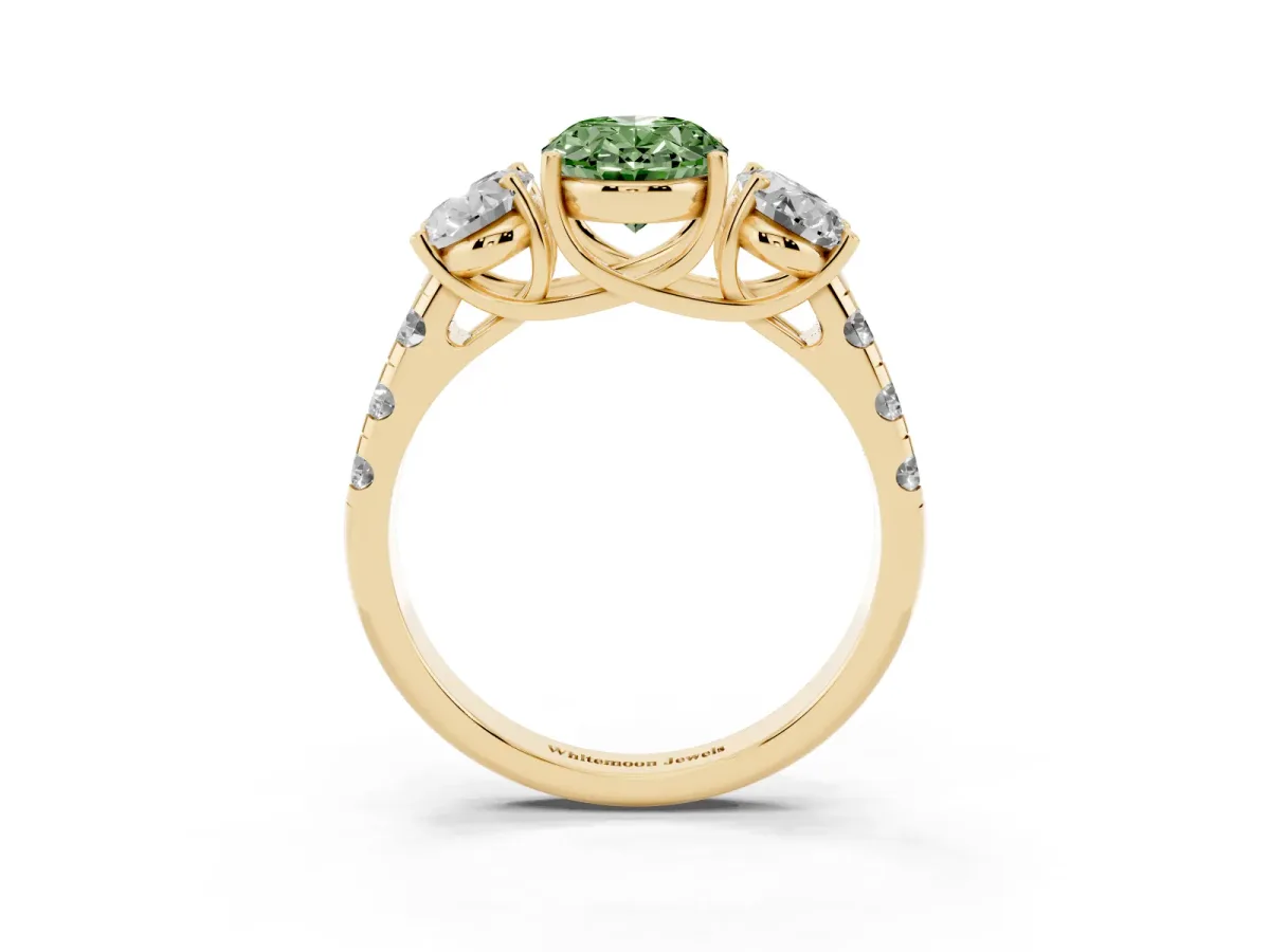 Fancy Green Three-Stone Oval Cut Diamond Pavé Band with Prong Setting Yellow gold