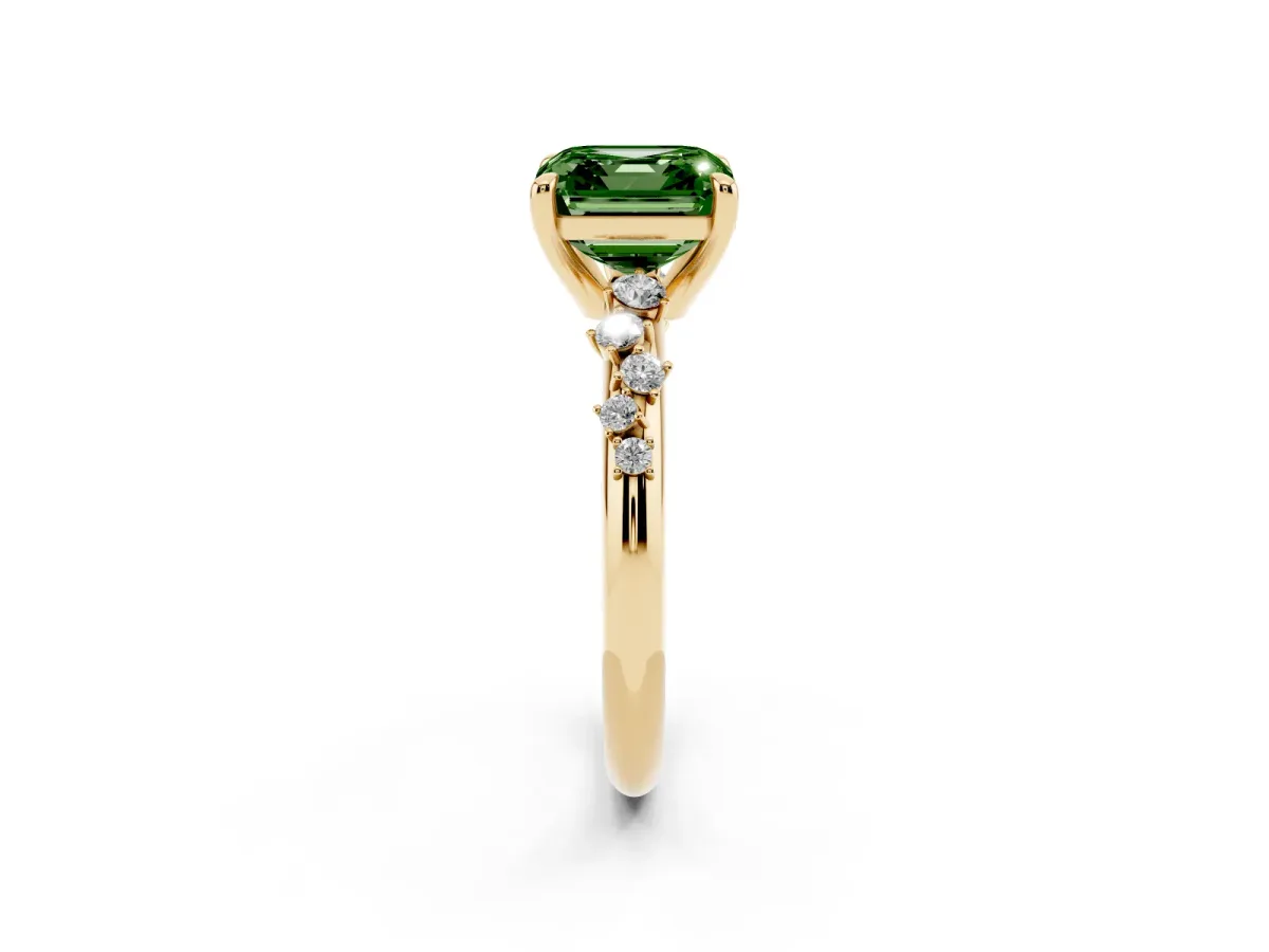 Fancy Green Asscher Cut Cut Diamond Vine Band with Four-Prong Setting Yellow gold