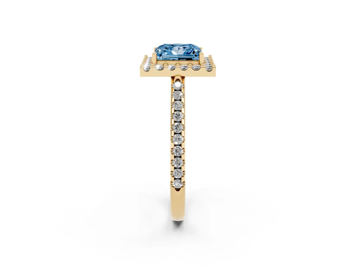 Fancy Blue Princess Cut Diamond Pavé Halo Ring with Four-Prong Setting Yellow gold