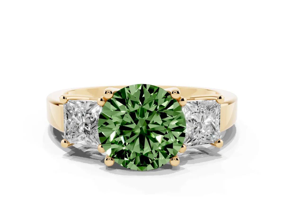 Fancy Green Three-Stone Round Cut Cut Solitaire Ring with Prong Setting Yellow gold