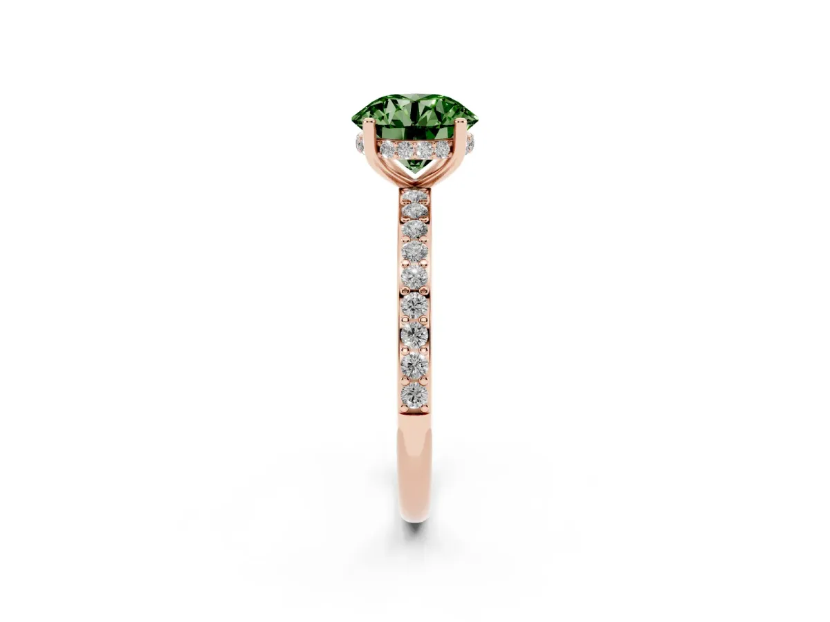 Fancy Green Round Cut Cut Diamond Pavé Band Ring with Four-Prong Setting Rose gold