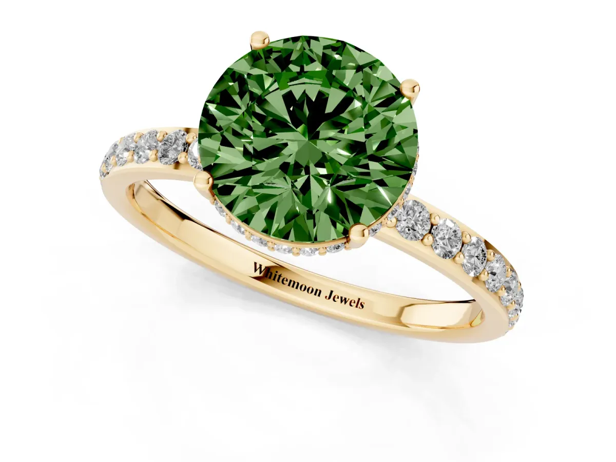Fancy Green Round Cut Diamond Solitaire Ring with Pavé Band and Hidden Halo Yellow gold