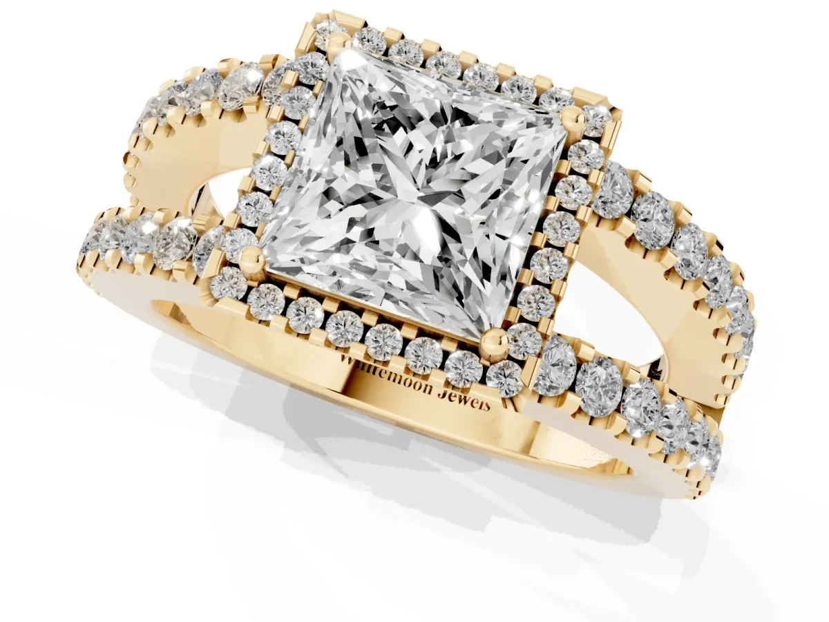 Princess Cut Cut Halo Split Shank Diamond Ring with Four-Prong Setting Yellow gold