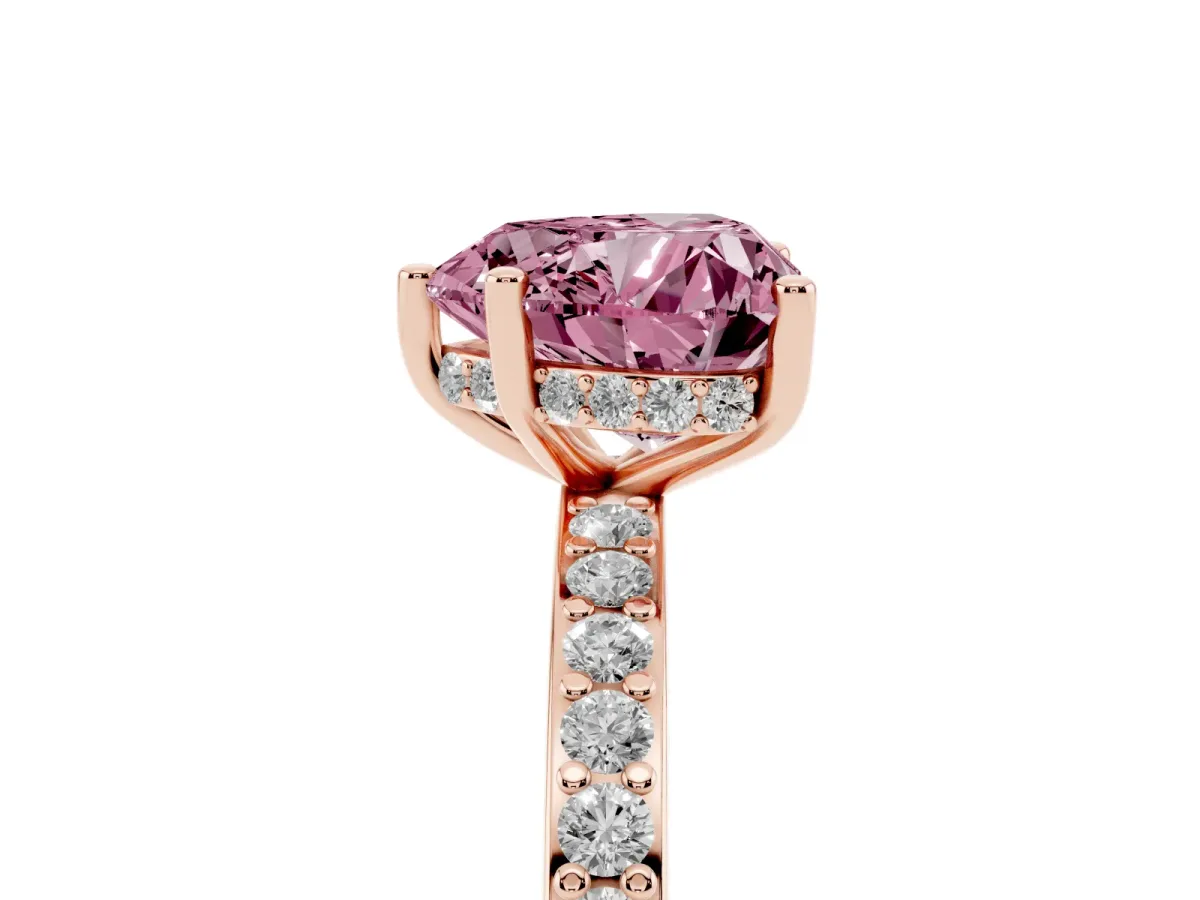 Fancy Pink Heart Cut Cut Diamond Pavé Band Ring with Four-Prong Setting Rose gold