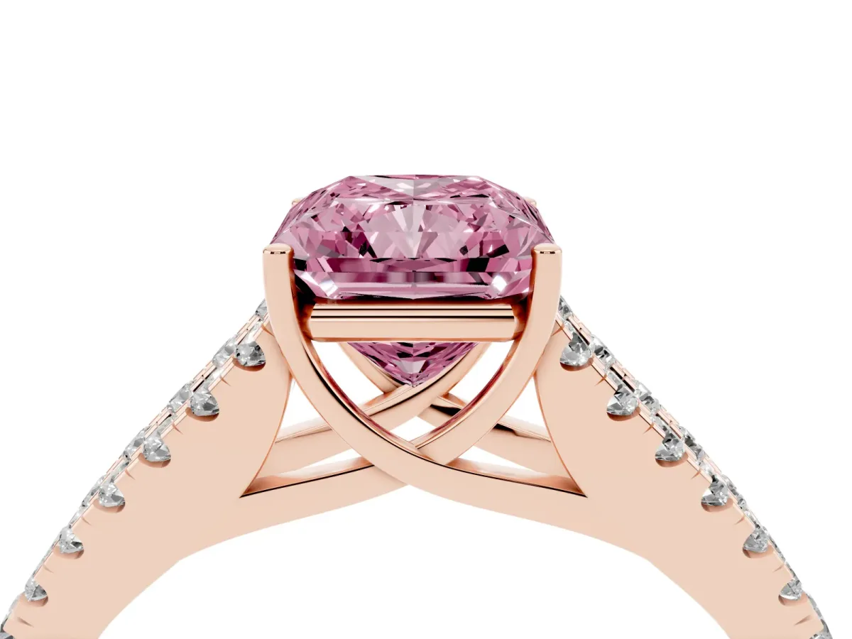 Fancy Pink Radiant Cut Diamond Split Shank Pavé Engagement Ring with Four-Prong Setting Rose gold