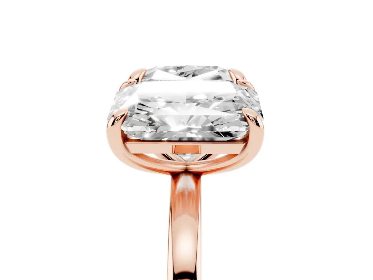Cushion and Radiant Toi Moi Ring with Prong Setting and Plain Band Rose gold