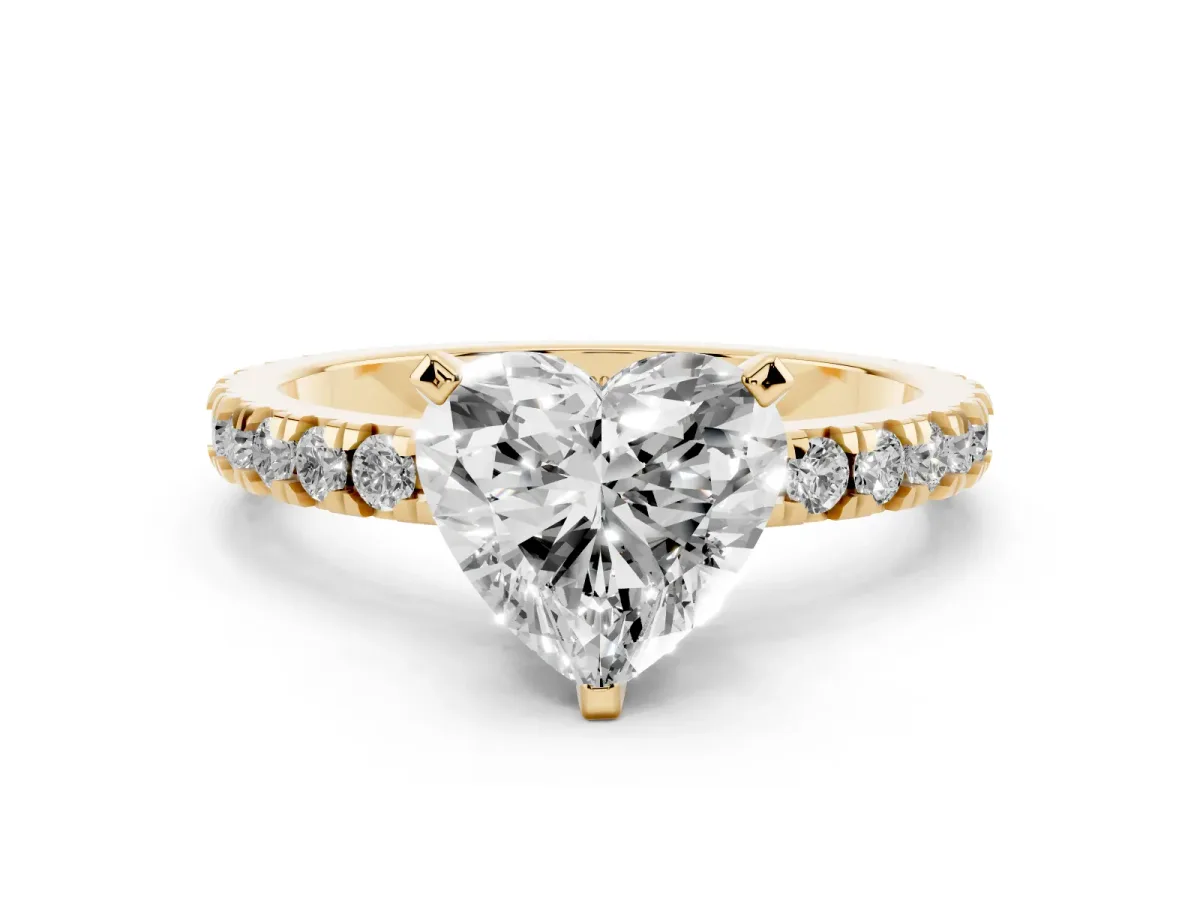 Heart Cut Diamond Pavé Band Solitaire with Four-Prong Setting Yellow gold