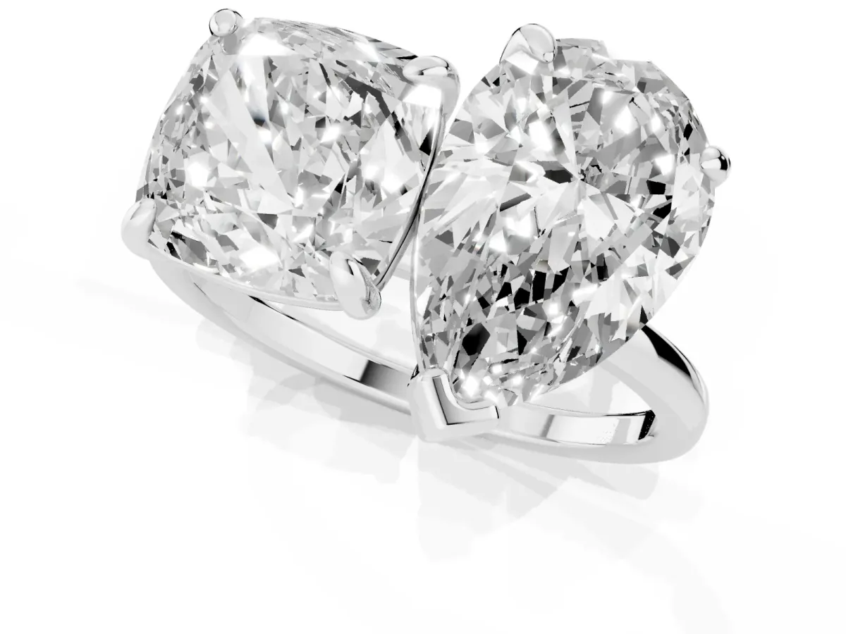 Pear and Cushion Toi Moi Ring with Prong Setting and Plain Band White gold