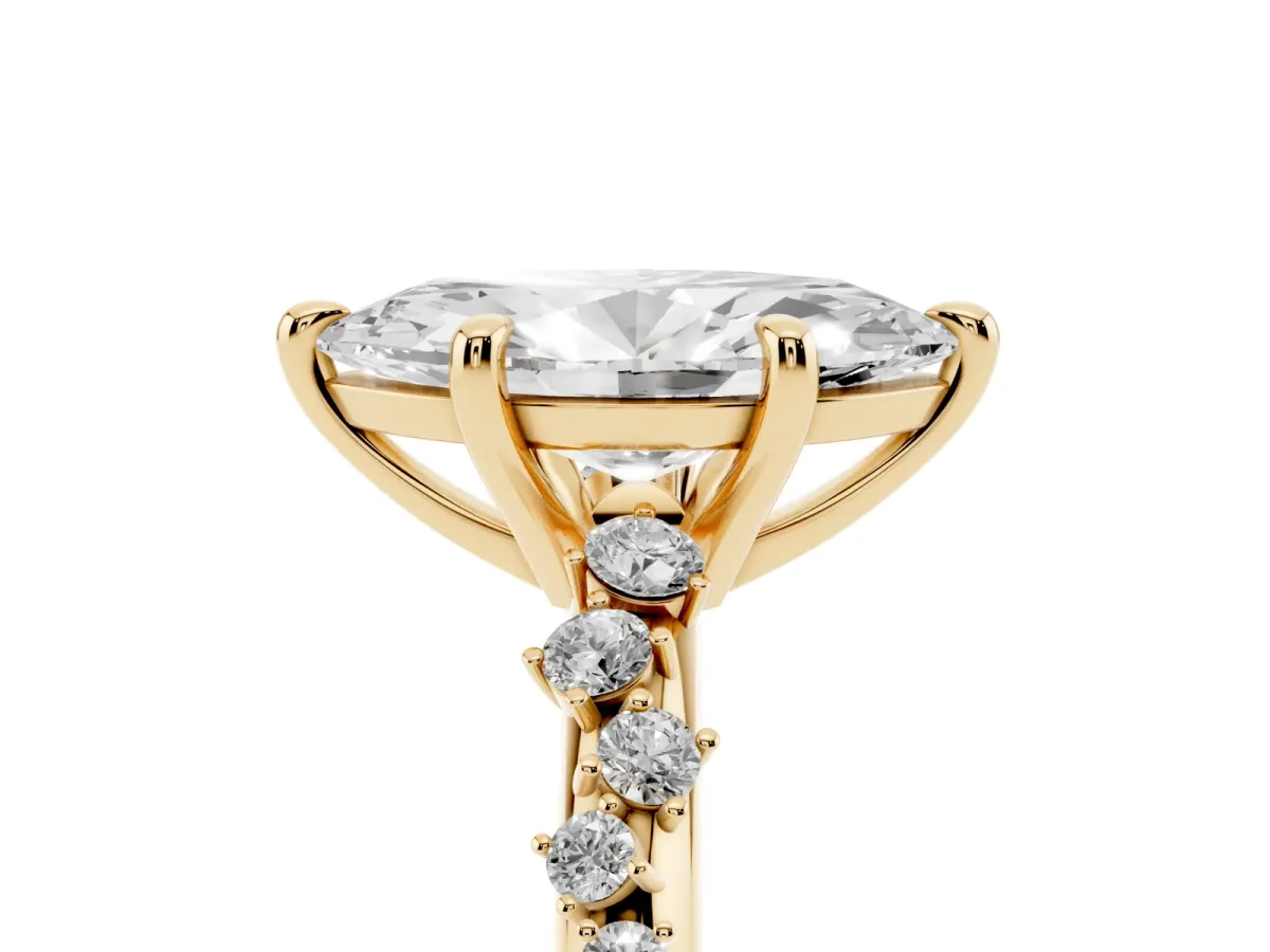 Marquise Cut Cut Diamond Vine Band with Four-Prong Setting Yellow gold