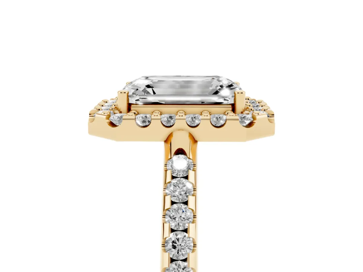 Emerald Cut Diamond Pavé Halo Ring with Four-Prong Setting Yellow gold