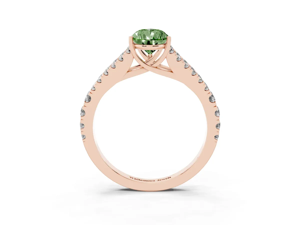 Fancy Green Pear Cut Diamond Split Shank Pavé Engagement Ring with Four-Prong Setting Rose gold
