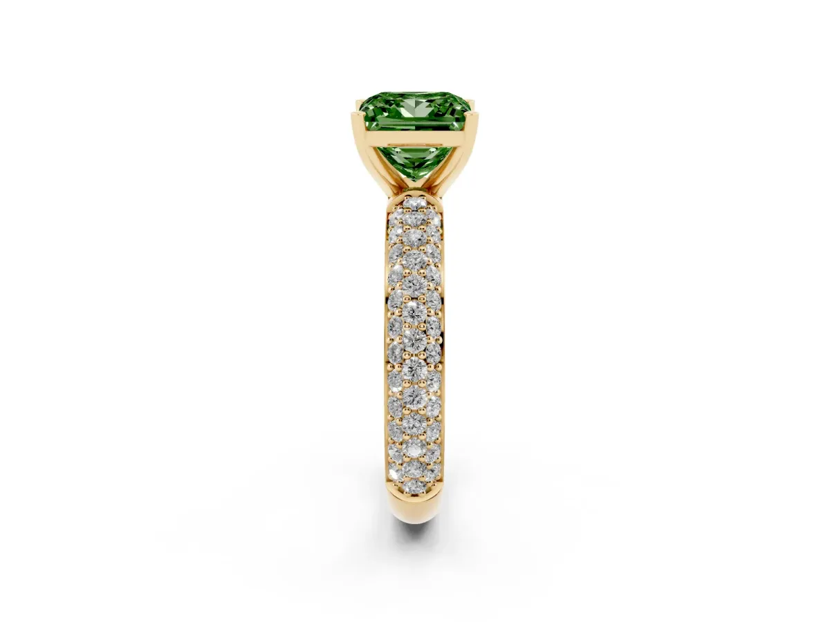 Fancy Green Princess Cut Diamond Solitaire Ring with Prong Setting and Pavé Band Yellow gold