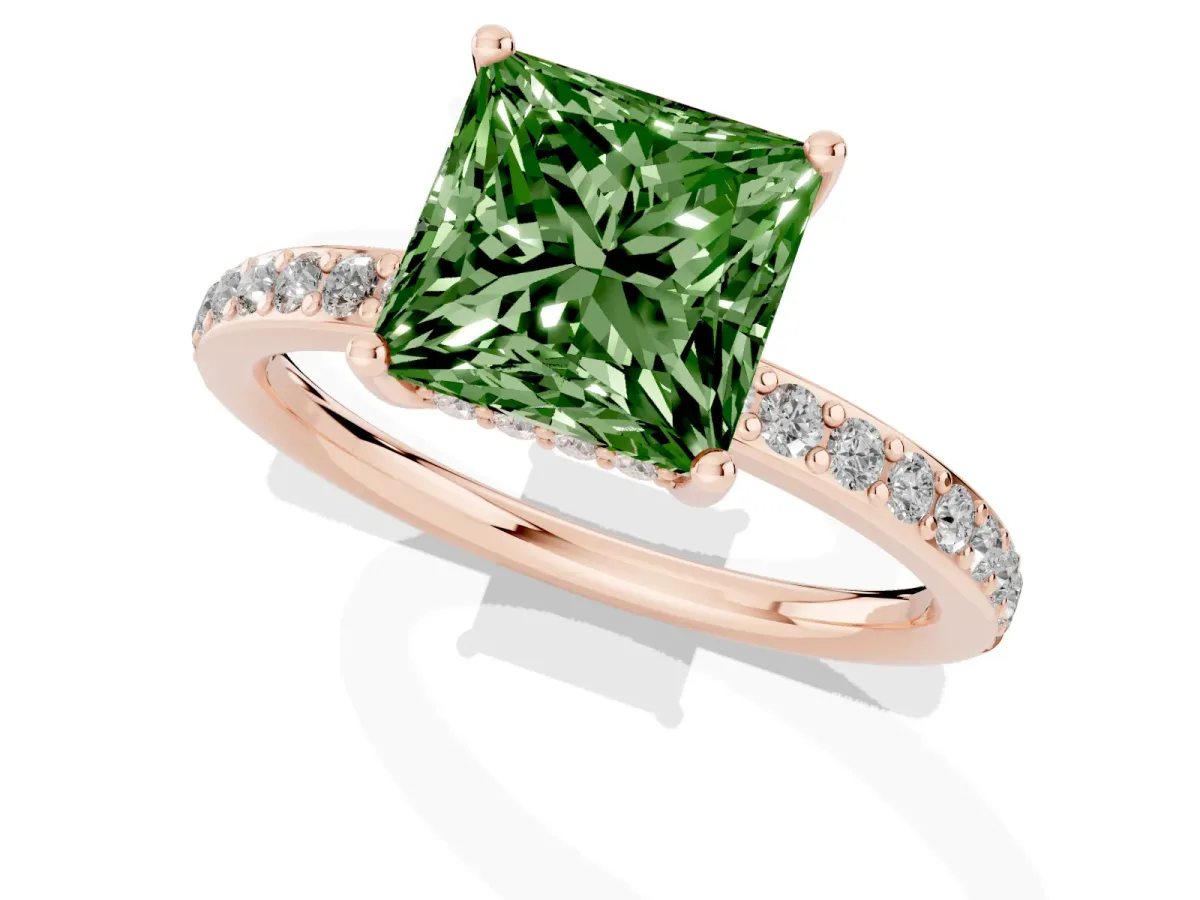 Fancy Green Princess Cut Cut Diamond Pavé Band Ring with Four-Prong Setting Rose gold