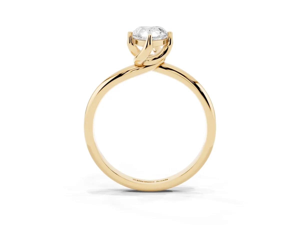 Pear Cut Diamond Solitaire Engagement Ring with Four-Prong Setting and Classic Band Yellow gold