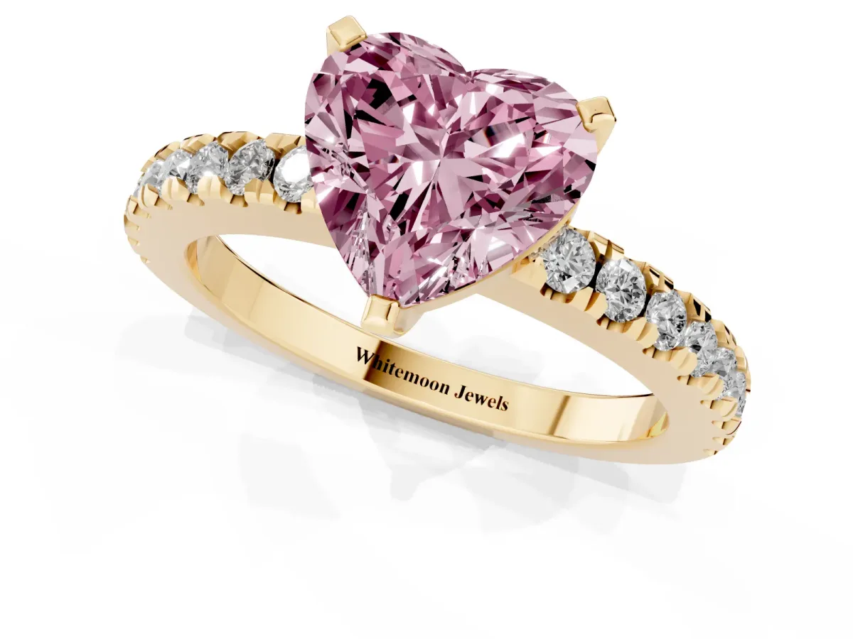 Fancy Pink Heart Cut Solitaire Diamond with Pavé Band and Four-Prong Setting Yellow gold