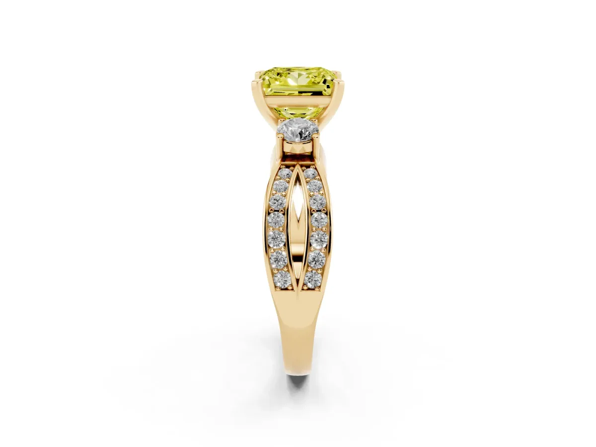 Fancy Yellow Three-Stone Princess Cut Cut Diamond Twist Band with Prong Setting Yellow gold