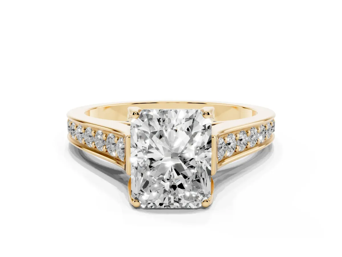 Radiant Cut Brilliant Cut Diamond Engagement Ring with Pavé Band and Four-Prong Setting Yellow gold