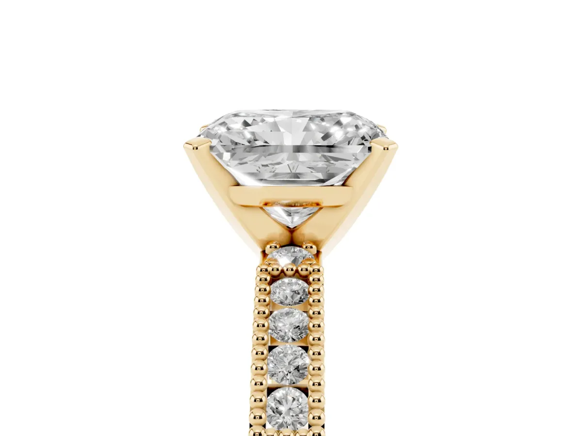 Radiant Cut Solitaire with Pavé Band and Four-Prong Setting Yellow gold